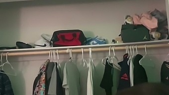 Small filipino woman gets european big dick in hardcore sex with creampie