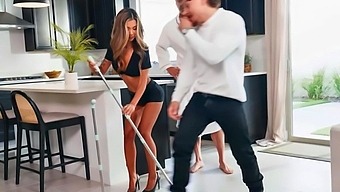 A maid is at the center of a rivalry, caught in the heat of the moment.