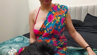 He massaged the body of a sexy step mom in hindi audio